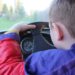 Un copil de 12 ani a fost zărit la volan, având-o ca pasager pe sora sa mai mică. Poliția s-a autosesizat după implicarea redacției TV6 | VIDEO