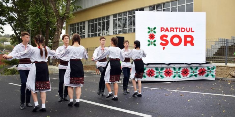 Улицы муниципия Оргеева ремонтируются быстрыми темпами командой Илана Шора