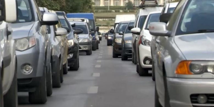 România, pe ultimul loc în UE la numărul de autoturisme raportat la populație