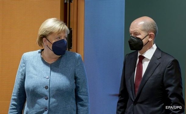 Ангела Меркель на саммите G20 представит Шольца своим преемником