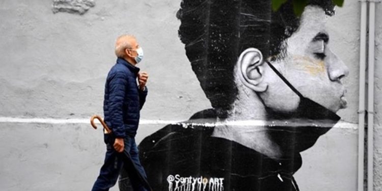 В Италии решили ослабить COVID-запреты