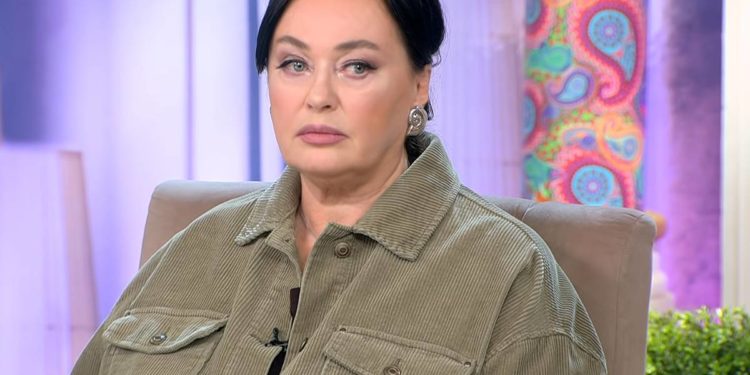 Состояние госпитализированной с COVID Ларисы Гузеевой ухудшилось