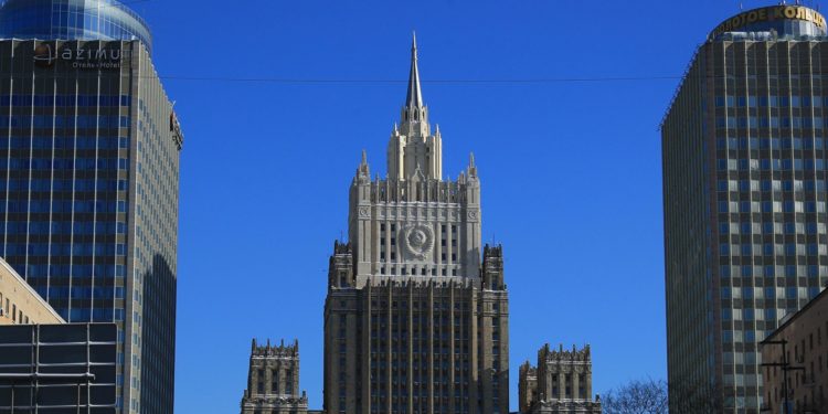 Захарова заявила, что США хотят выдворить еще 55 российских дипломатов