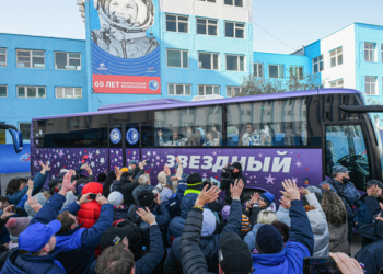 В космос впервые запустили экипаж актеров для съемок фильма | FOTO