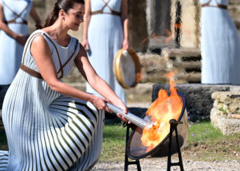 Flacăra olimpică pentru Jocurile de Iarnă de la Beijing, din 2022, a fost aprinsă din nou fără spectatori