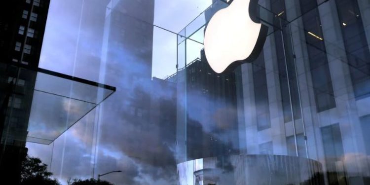 Apple остался самым дорогим брендом в мире девятый год подряд