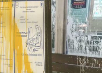 Șapte stații distruse în Chișinău, într-o singură noapte