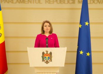 A plecat din partid, nu și din politică: Arina Spătaru candidează la Bălți