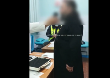 Și-a făcut cruce, apoi a suflat în Drager. Nu l-a ajutat. Preotul, printre sancționați, în cadrul operațiunii Tulburel | VIDEO