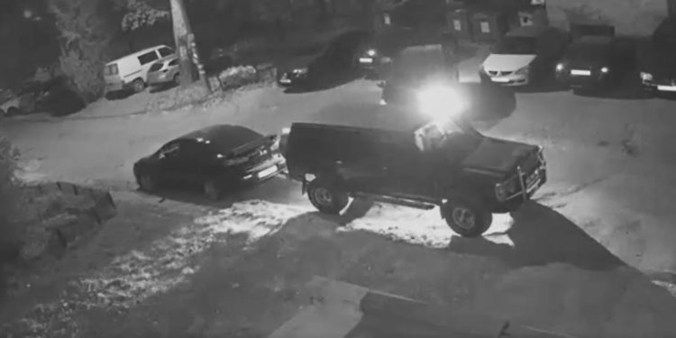 A uitat unde și-a parcat mașina și a sunat la poliție, declarând că vehiculul i-a fost furat. Ce riscă șoferul ghinionist | VIDEO