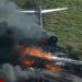 Un avion cu 21 de persoane la bord a ratat decolarea și a luat foc, în Texas. Toți pasagerii s-au salvat | VIDEO