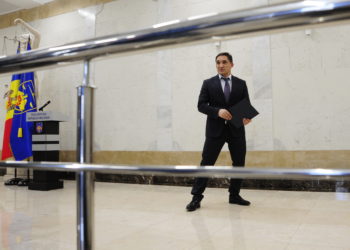 CSP a luat decizia de investigare a presupuselor fapte ilegale ale lui Stoianoglo. Procurorul general a întrerupt şedinţa: Cum el şi-a argumentat intervenţia | VIDEO