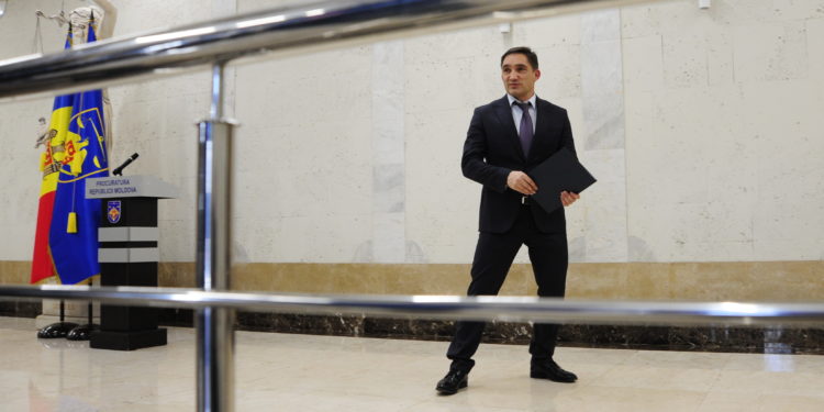 CSP a luat decizia de investigare a presupuselor fapte ilegale ale lui Stoianoglo. Procurorul general a întrerupt şedinţa: Cum el şi-a argumentat intervenţia | VIDEO