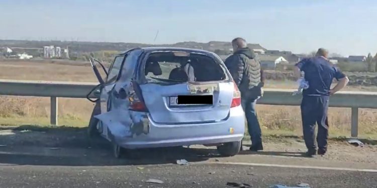 Trei persoane spitalizate, după un grav accident la Orhei | VIDEO