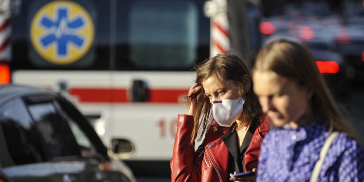 Дания возвращает карантинные ограничения