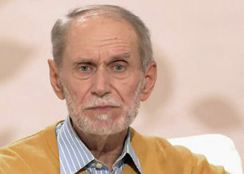 Писатель-сатирик Виктор Коклюшкин умер от сердечной недостаточности