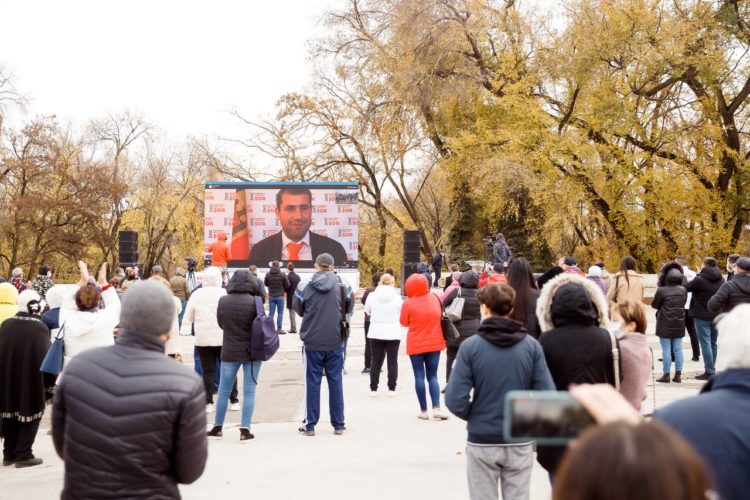 Марина Таубер в Бельцах: Дорогие бельчане, давайте вместе построим самый развитый город для ваших семей, внуков и детей! 21 ноября голосуйте сердцем! | VIDEO/FOTO