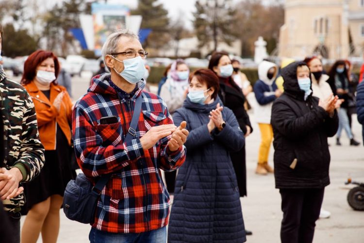 Марина Таубер в Бельцах: Дорогие бельчане, давайте вместе построим самый развитый город для ваших семей, внуков и детей! 21 ноября голосуйте сердцем! | VIDEO/FOTO