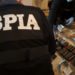 Ar fi însușit ilegal patru arme de foc. Percheziții acasă la patru polițiști de la IP Florești | VIDEO