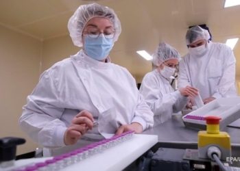 Pfizer повысила прогноз дохода от COVID-вакцины до $36 млрд