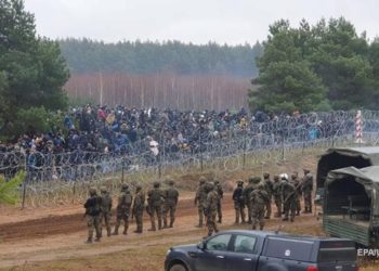 Польша грозит закрыть сообщение с Беларусью
