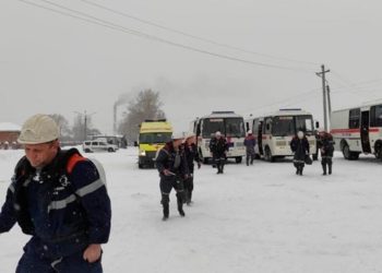 Названа возможная причина ЧП на шахте в России