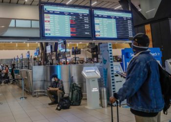 Noi restricții de călătorie impuse pentru prevenirea răspândirii tulpinii „Omicron”. Deocamdată nu se știe câți moldoveni se află în țările din sudul Africii | VIDEO