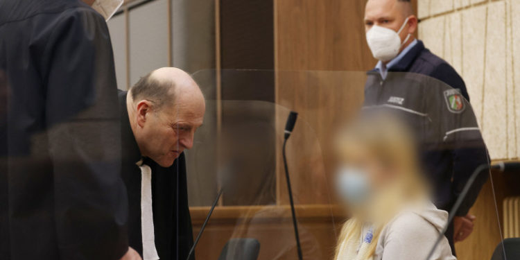 Femeie condamnată la închisoare pe viaţă în Germania, după ce şi-a sedat și ucis 5 copii. Ar fi vrut astfel să-şi pedepsească soţul