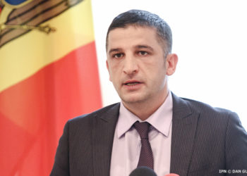 Jurnalistul Vlad Ţurcanu este propus Parlamentului pentru funcţia de director general al TRM
