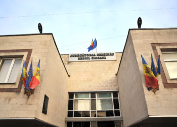 Încă 30 de zile de arest pentru tinerii suspectați că au omorât cu sânge rece un copil de doi ani | VIDEO