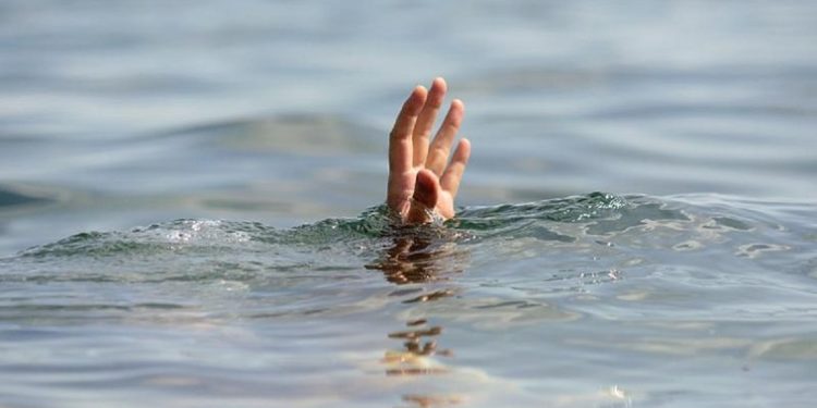Pescuit cu sfârșit tragic, la Căușeni. Un pescar a murit, după ce barca s-a scufundat