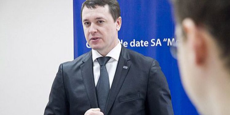 Două persoane reținute, în dosarul de îmbogățire ilicită a fostului viceministru al Economiei și ex-director „Moldtelecom”