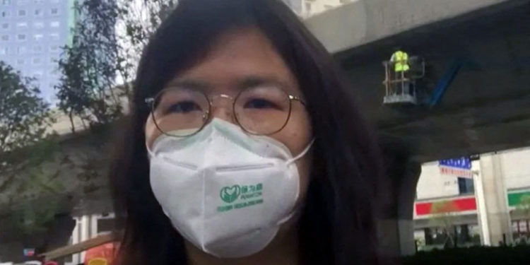 O jurnalistă din China, condamnată pentru relatările despre COVID-19 din Wuhan, este la un pas de moarte. Avertismentul familiei