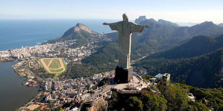 În curând, cetățenii moldoveni vor putea călători fără vize în Brazilia