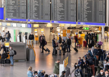 Germania anunță primul caz suspect de infectare cu varianta Omicron