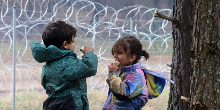 Raportul crizei migranților: Și Belarus, şi Polonia sunt vinovate de „încălcări grave” ale drepturilor omului