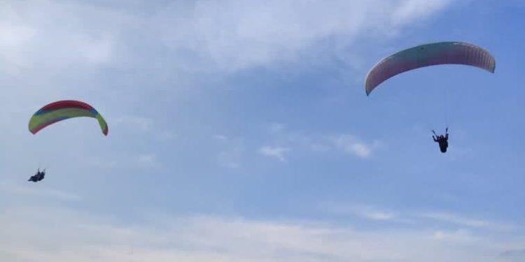 Accident cu parapanta, la Dubăsari. Reacția ACC: „Pilotul parapantei deține calificările necesare”