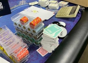 Trei cazinouri ilegale — depistate de polițiști în 10 zile. În unele din ele se consumau și droguri | VIDEO