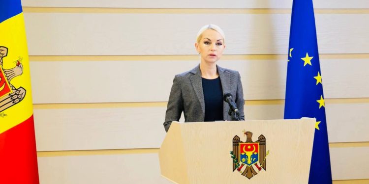 Жесткое послание Таубер для всего политического класса: Вы разрушили город Бельцы, никчемные вы людишки!