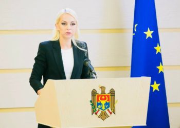 Жесткое послание Таубер для всего политического класса: Вы разрушили город Бельцы, никчемные вы людишки!