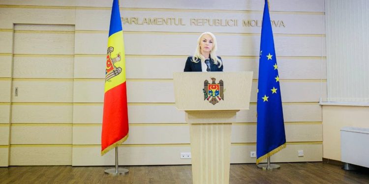 Жесткое послание Таубер для всего политического класса: Вы разрушили город Бельцы, никчемные вы людишки!