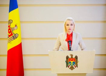 Жесткое послание Таубер для всего политического класса: Вы разрушили город Бельцы, никчемные вы людишки!