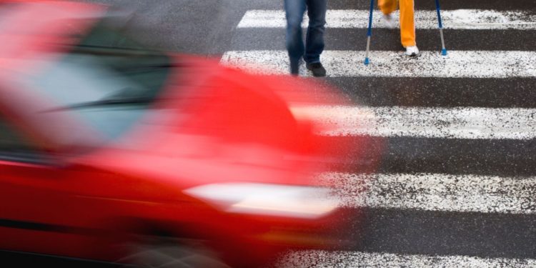 Bălți: femeie lovită de o mașină chiar pe trecerea de pietoni