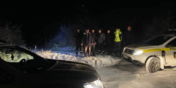 В Хынчештах спасатели пять часов искали заблудившегося в лесу мужчину