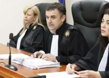 Владислав Клима остается в должности председателя АП Кишинева. Серджиу Литвиненко: Решения принимаются перед празднованием Нового года, когда все заняты другими вещами | VIDEO