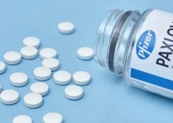 Израиль разрешил использовать таблетки Pfizer от COVID-19
