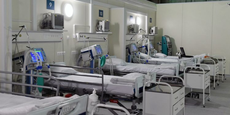 Врачи предупредили о похожем на сепсис опасном последствии COVID-19 у детей