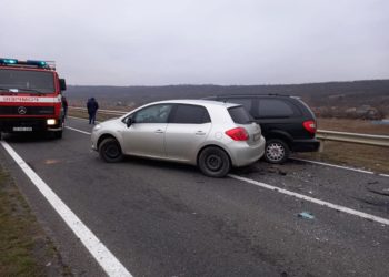 В аварии в Хынчештах погибли два человека