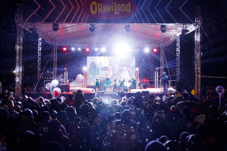 Toată Moldova a venit la Orheiland, la deschiderea celui mai frumos Târg de Crăciun din țară