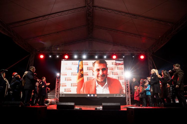 Toată Moldova a venit la Orheiland, la deschiderea celui mai frumos Târg de Crăciun din țară